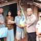 Wujud Kepedulian Polri, Polres Lampung Utara Bagikan Bantuan Sembako